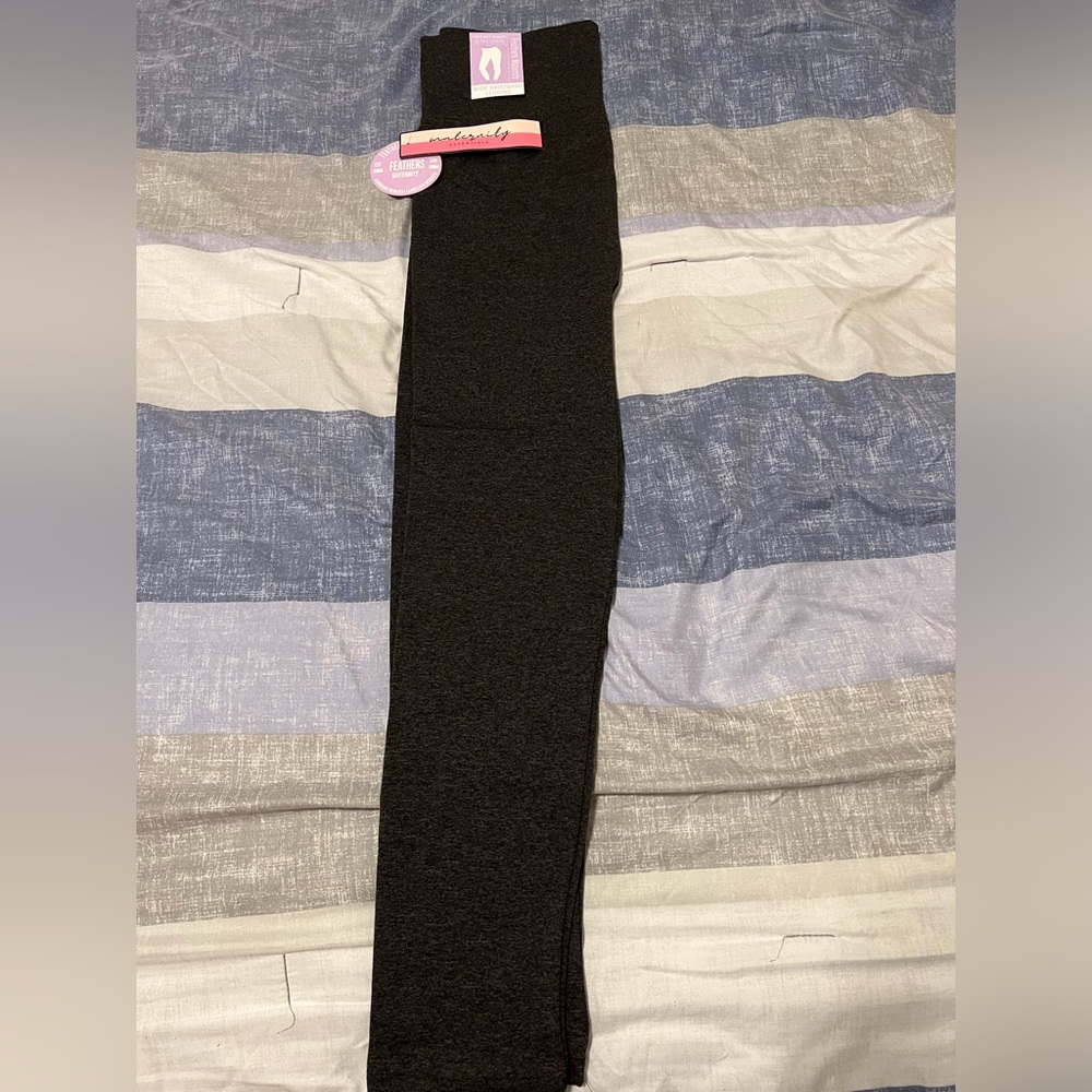Feathers Maternity Leggings